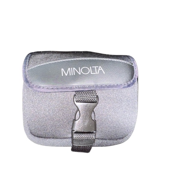 Black Digital Camera with Zoom Lens - Picture 2 of 3